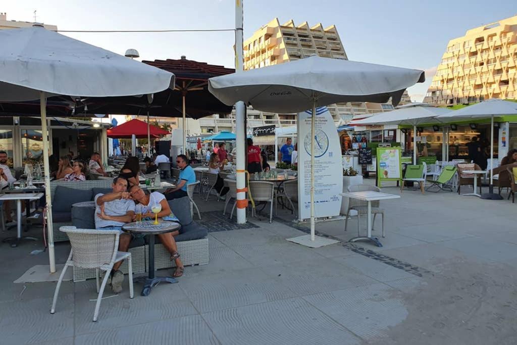 Studio Cabines 6 Couchages 150 M De La Plage Et A Quelques Secondes Des Commerces Wifi Gratuit La Grande Motte Dış mekan fotoğraf